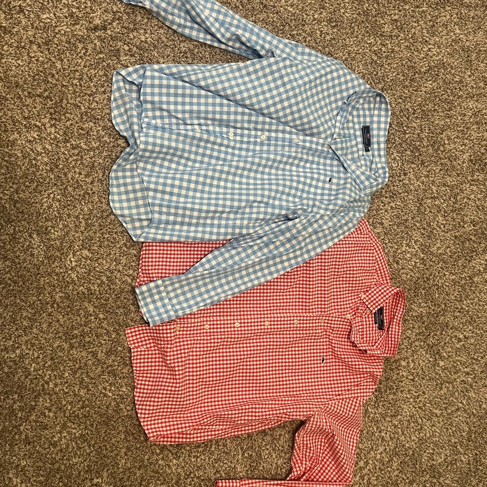 Vineyard Vines Blue and Red Casual Button Down Shirts x2